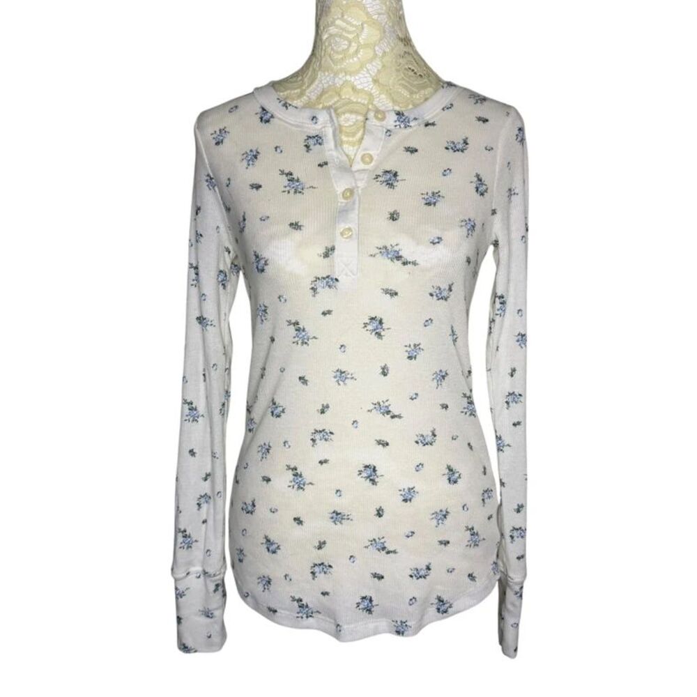American Eagle Henley T Shirt Top Blouse Rib Knit Ditsy Floral Blue White XS
